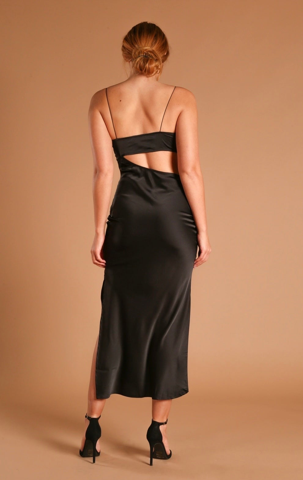 BELLA SATIN MAXI DRESSc