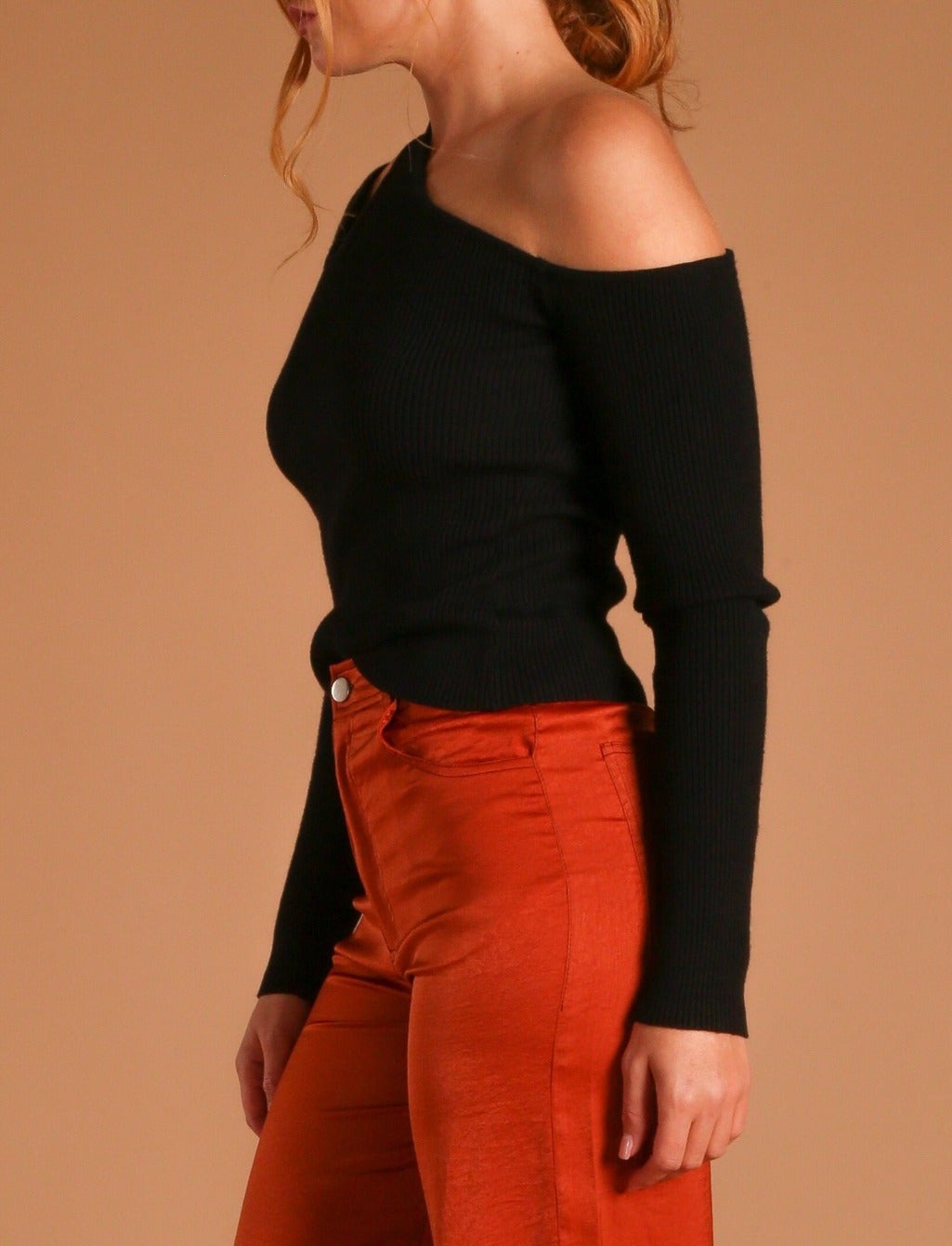 NADIA CUT OUT TOP